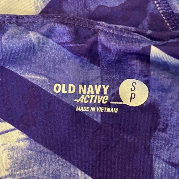 Old Navy Active Capri Exercise Leggings Small Petite - Picture 3 of 5